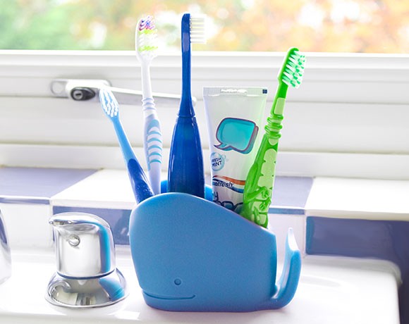 Porta cepillos de dientes ballena