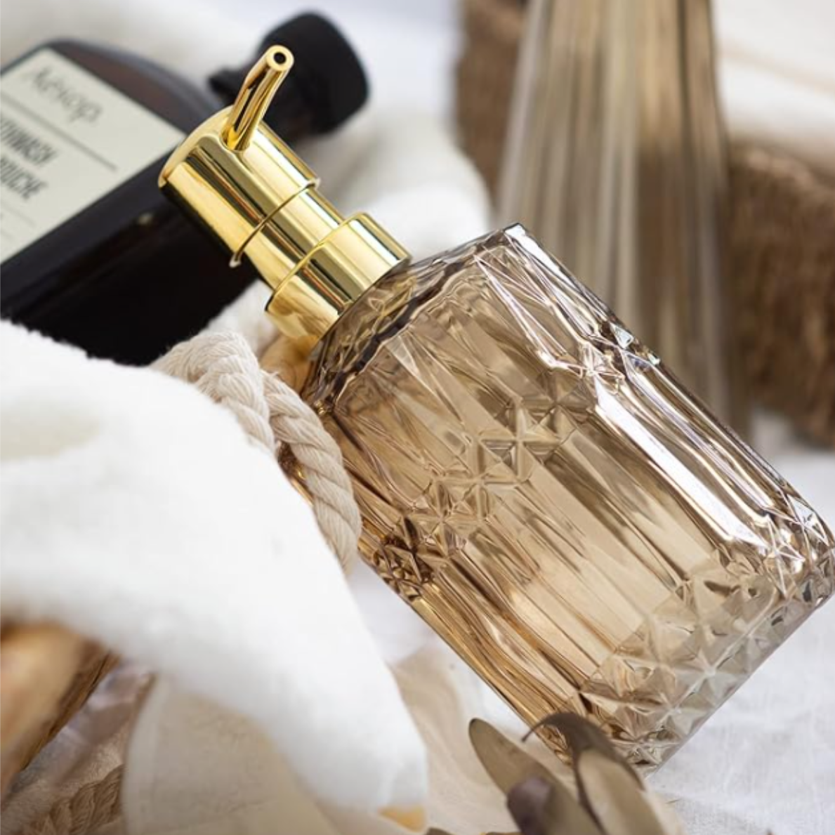 Dispenser de jabon liquido facetado