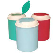 Cesto de mesada con tapa